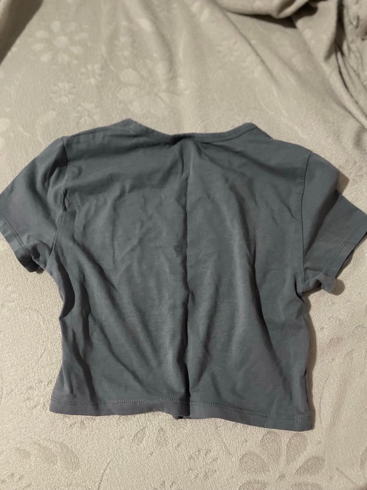 Gri Kısa Kollu Kız Tişörtü Yıldız Baskılı - Görsel 4