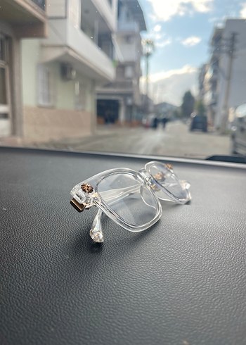 Bej Şeffaf Kadın Gözlüğü - Görsel 4