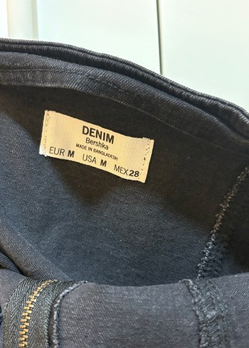 Siyah Kısa Askılı Denim Şort Tulum - Görsel 4
