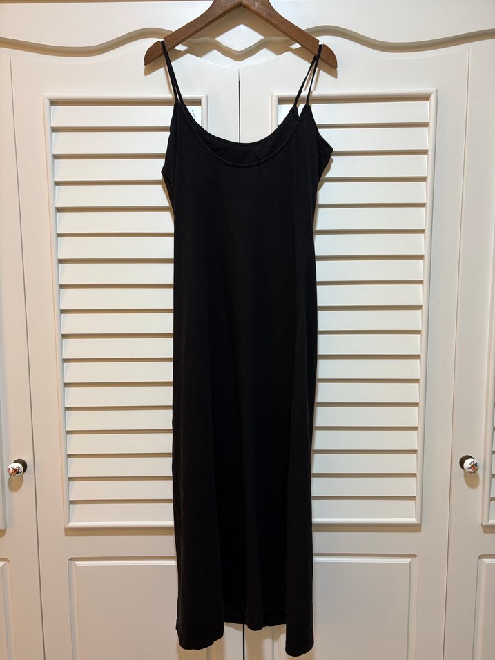 Siyah İnce Askılı Uzun Elbise - Görsel 3