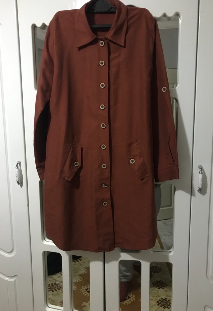 Düğmeli Kahverengi Uzun  gömlek - Görsel 2