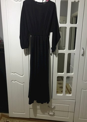 Siyah Uzun Kollu V Yaka Uzun Elbise - Görsel 2