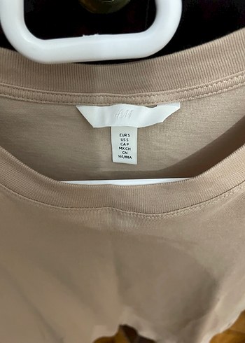 Bej Kadın Bisiklet Yaka Tişört - Görsel 2