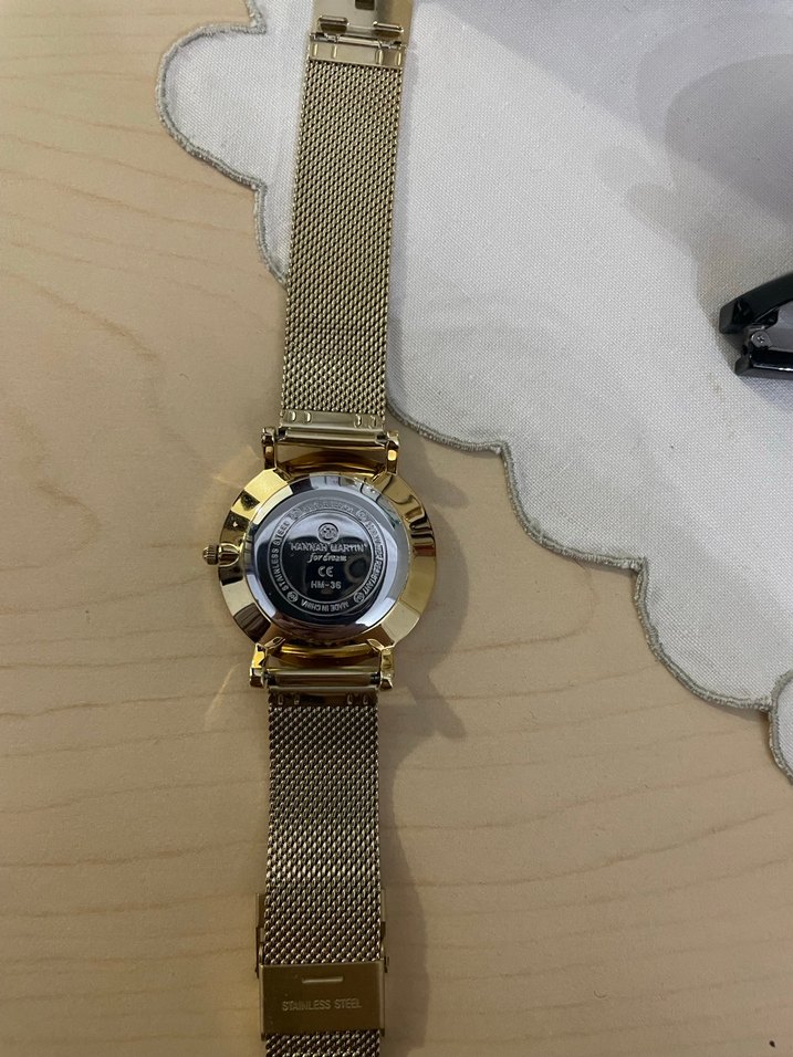 Altın Renkli Minimalist Kadın Kol Saati - Görsel 2