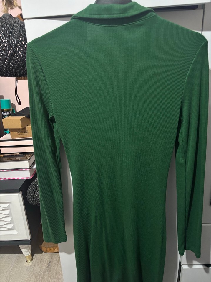 Düğmeli V Yaka Uzun Kollu Yeşil Elbise - Görsel 3