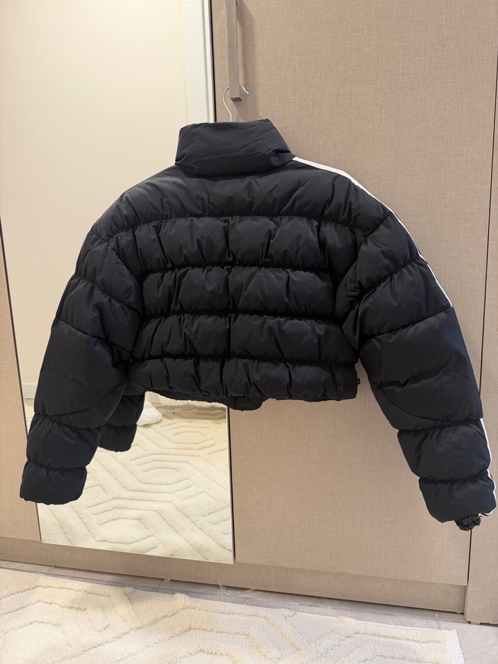 Adidas kaz tüyü Crop mont - Görsel 3