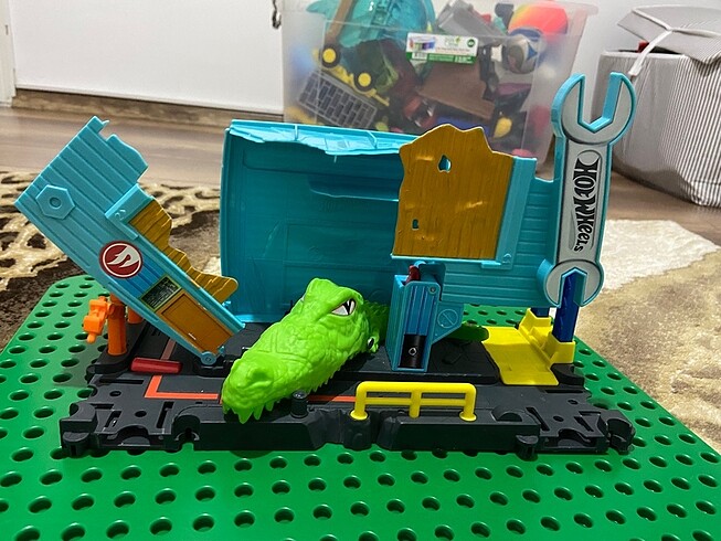Beden Hotwheels
