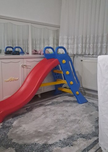 Renkli Plastik Kaydırak - Görsel 2