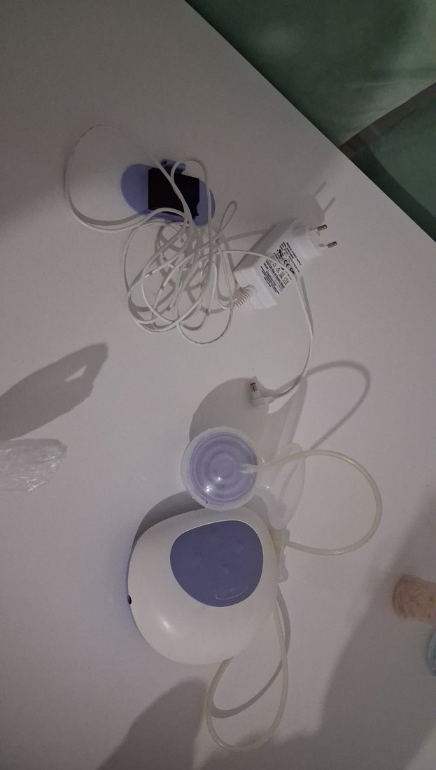 Beyaz Hafif Göğüs Pompası - Görsel 3