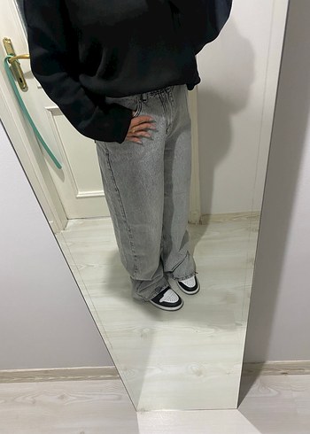 Gri bol paça jean - Görsel 2