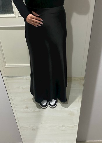 Siyah Uzun Salaş Kadın Saten Etek - Görsel 4