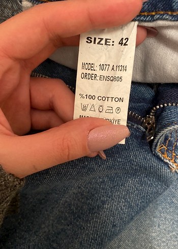 Kadın Mavi Bol Kesim Maxi Kot Pantolon - Görsel 4