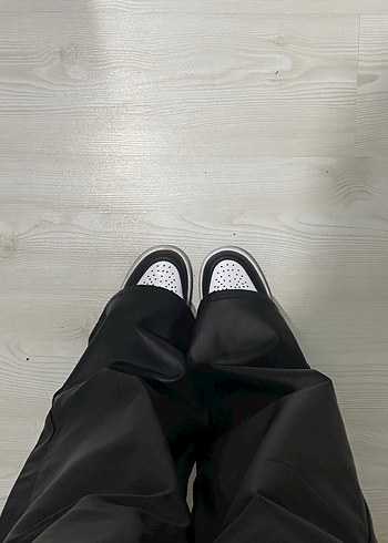 Siyah Deri Maxi Kadın Pantolon - Görsel 3