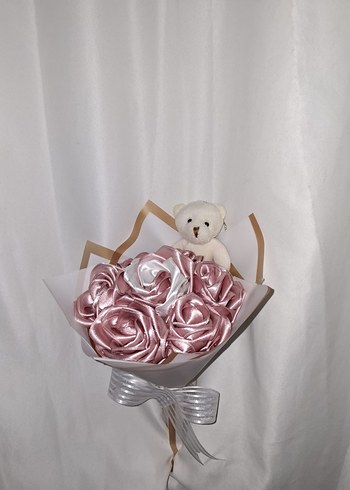 Pudra Kurdele Çiçek Buketi (Ayıcıklı) - Görsel 3