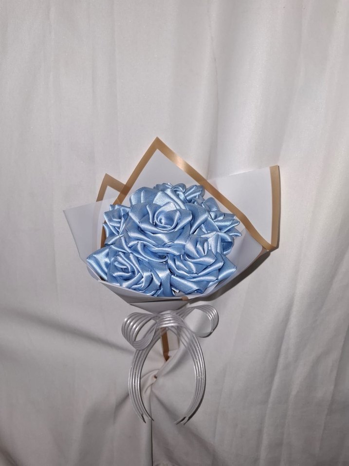 Mavi Kurdele Çiçek Buketi - Görsel 3