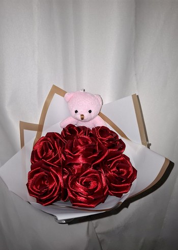 Bordo Kurdele Çiçek Buketi (Pembe Ayıcıklı) - Görsel 4