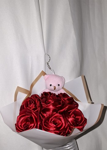 Bordo Kurdele Çiçek Buketi (Pembe Ayıcıklı) - Görsel 6