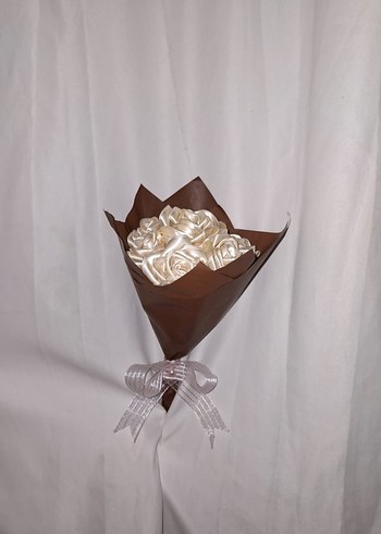 Krem Kurdele Çiçek Buketi - Görsel 2