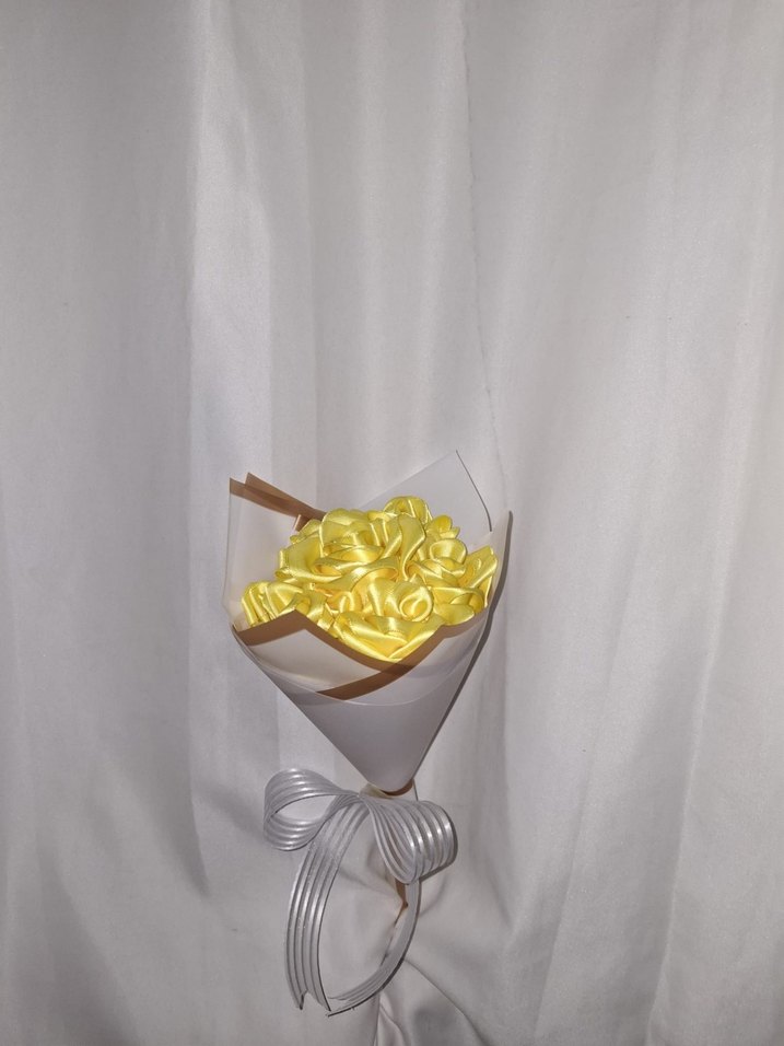 Sarı Kurdele Çiçek Buketi - Görsel 4