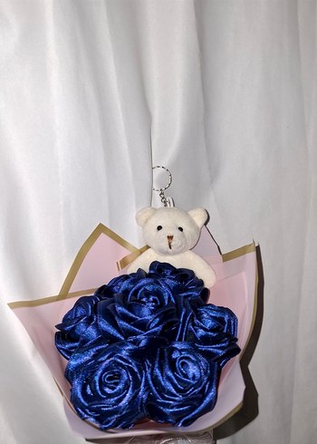 Gece Mavisi Kurdele Çiçek Buketi (Ayıcıklı) - Görsel 4