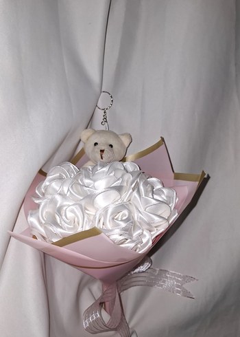 Beyaz Kurdele Çiçek Buketi (Ayıcıklı) - Görsel 7