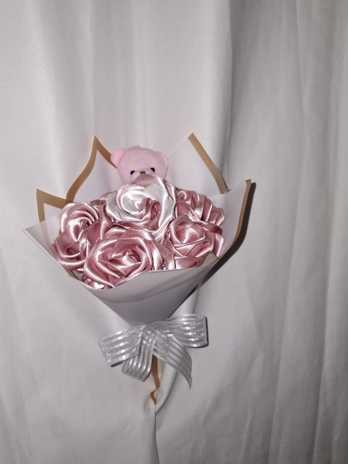 Pudra Kurdele Çiçek Buketi ( Pembe Ayıcıklı) - Görsel 3