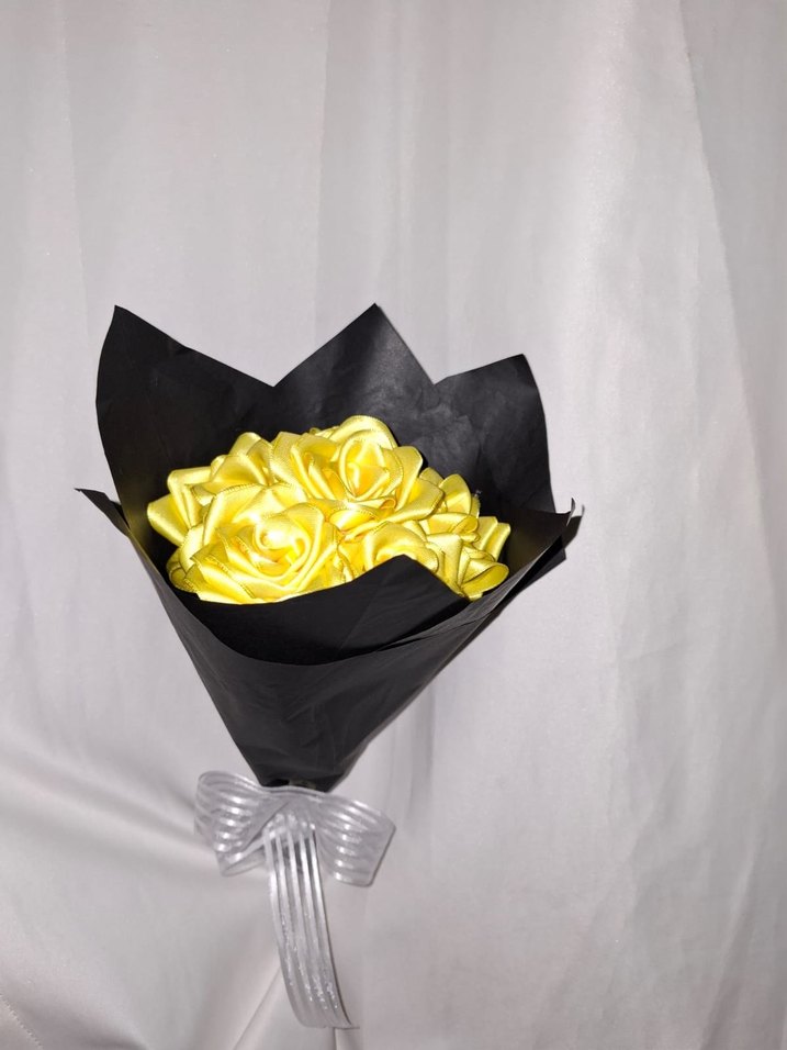 Sarı Kurdele Çiçek Buketi - Görsel 4