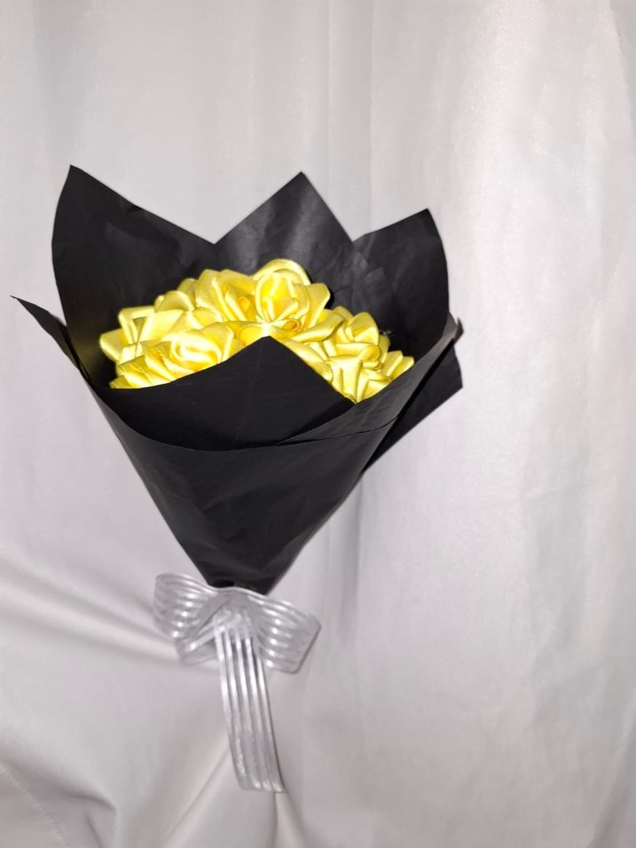 Sarı Kurdele Çiçek Buketi - Görsel 2