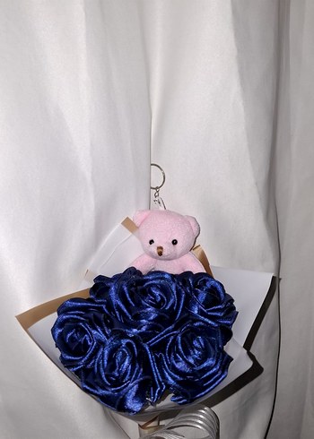 Gece Mavisi Kurdele Çiçek Buketi (Pembe Ayıcıklı) - Görsel 6