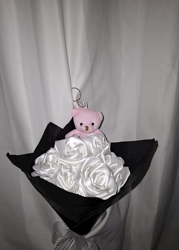 Beyaz Kurdele Çiçek Buketi (Pembe Ayıcıklı) - Görsel 6