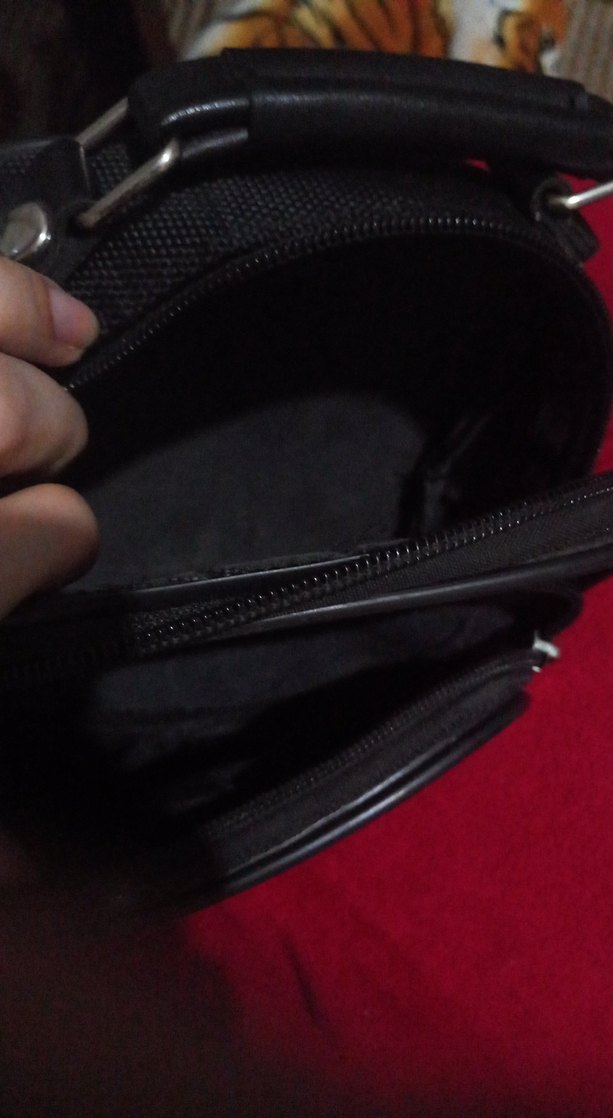 Siyah Erkek Omuz Çantası Fermuarlı - Görsel 3