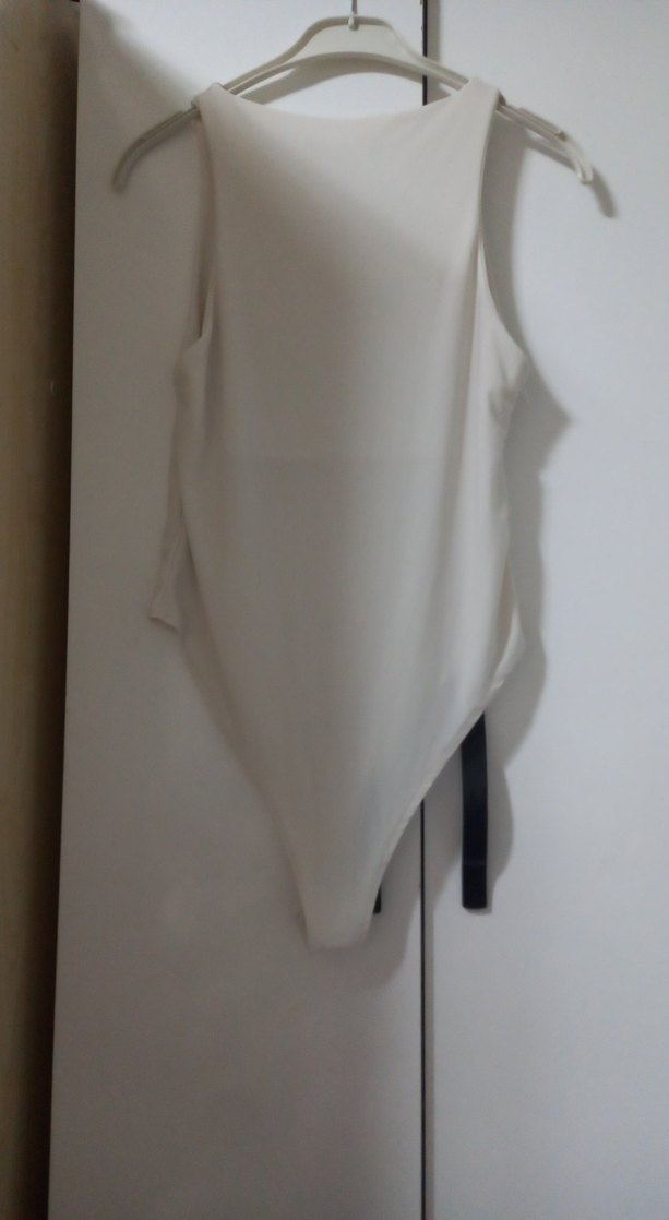 Beyaz Kolsuz Fitted Monokini - Görsel 2