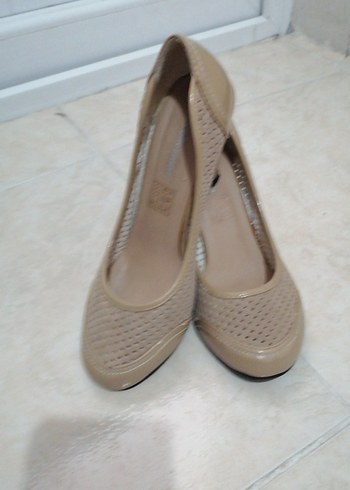 Bej Dolgu Topuklu Kadın Stiletto - Görsel 3