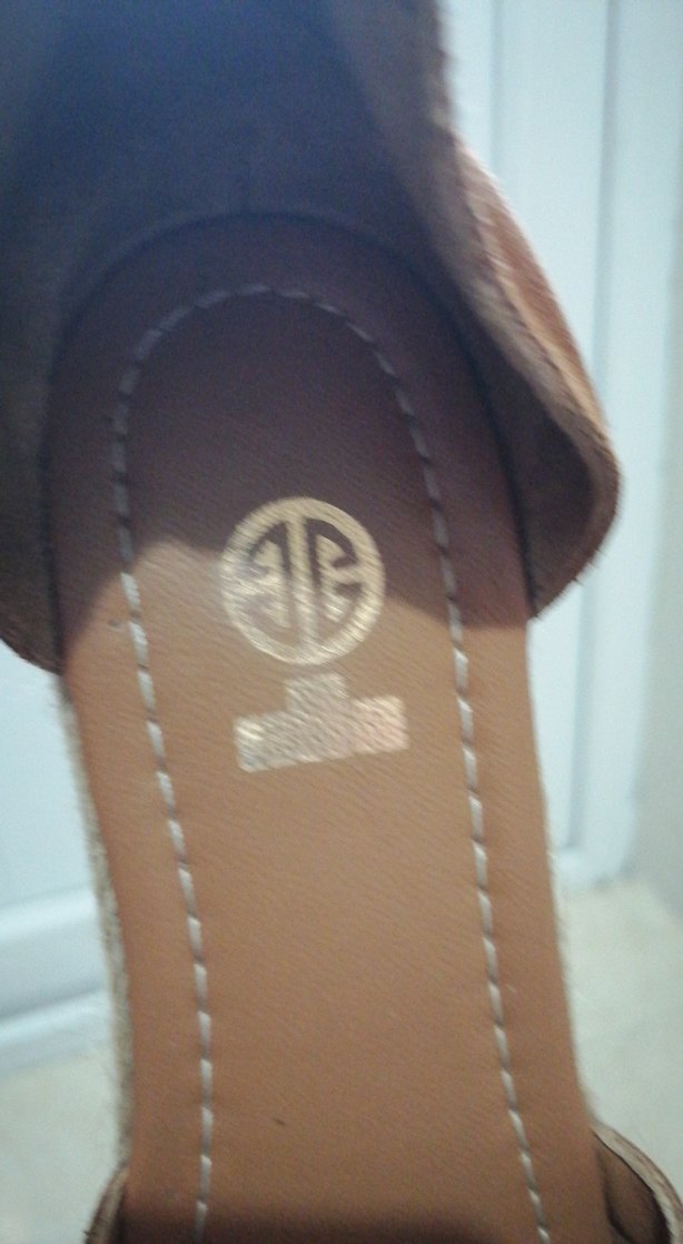 Bej Süet Kadın Dolgu Topuklu Sandalet - Görsel 4