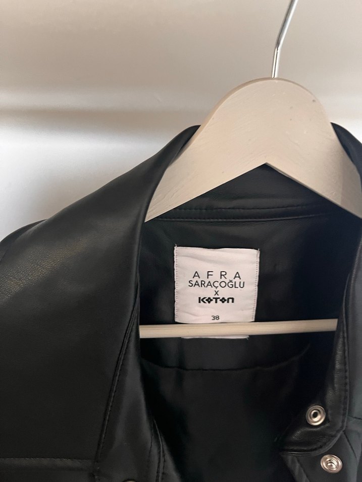 Düğmeli Siyah Ekose Kadın Ceket - Görsel 5