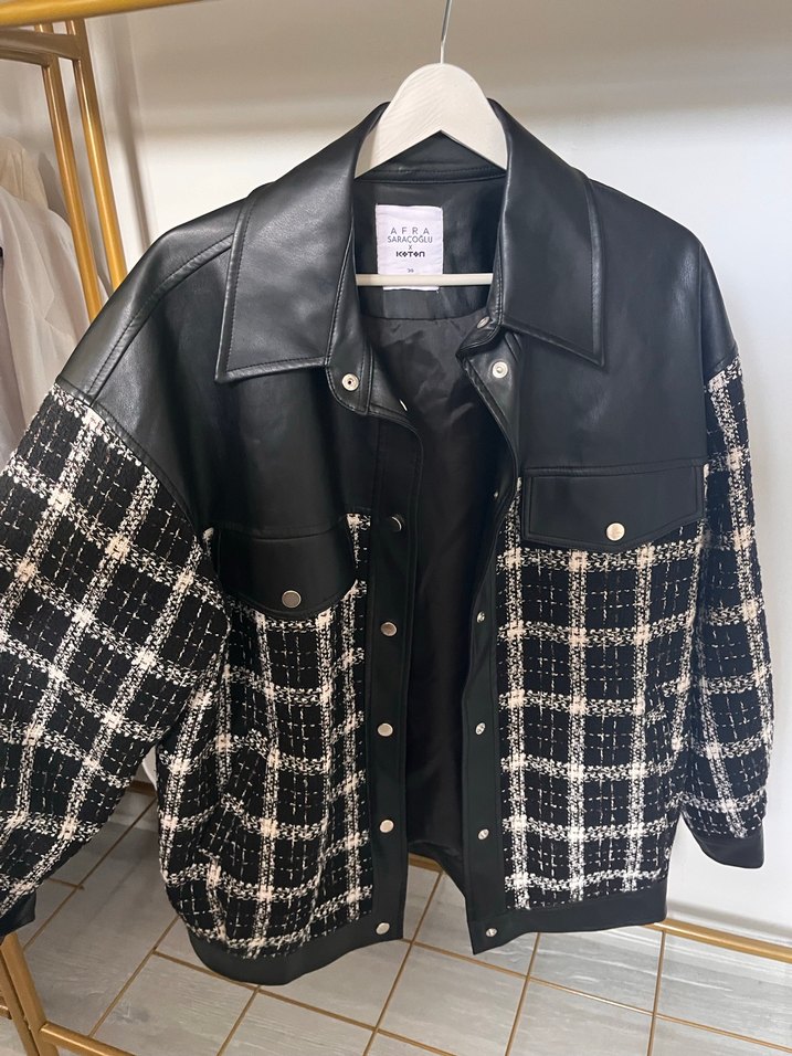 Düğmeli Siyah Ekose Kadın Ceket - Görsel 4