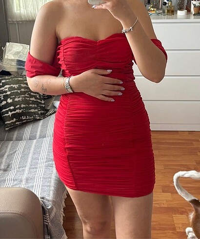 Diğer KIRMIZI STRAPLEZ MİNİ ELBİSE