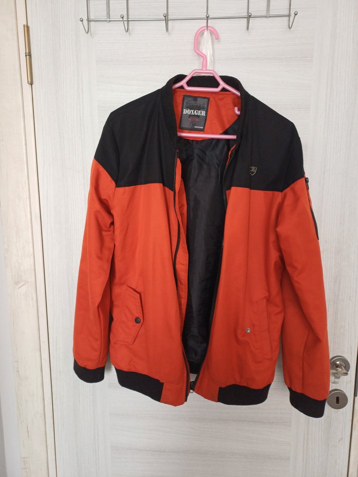 Erkek turuncu Siyah Fermuarlı Ceket - Görsel 2