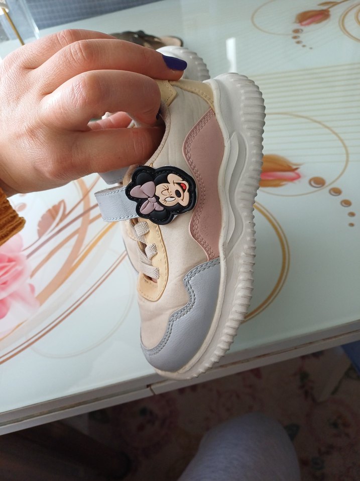 Kız Çocuk Beyaz Pastel Spor Ayakkabı - Görsel 2