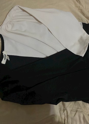 Siyah V Yaka Drapeli Kadın Tulum - Görsel 2