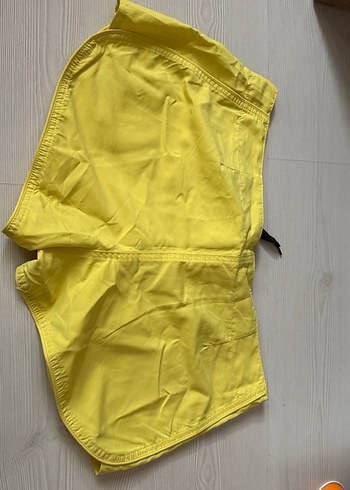 Sarı kadın deniz şortu m beden - Görsel 2