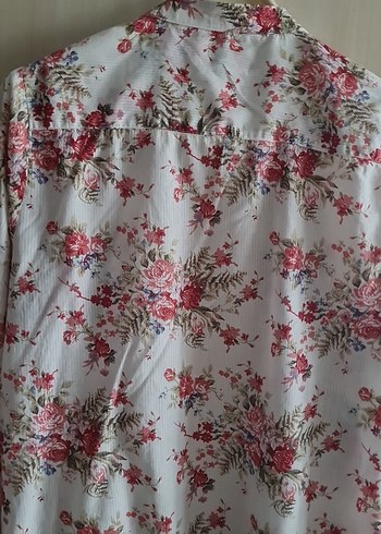 Çiçek Desenli Bohem V Yaka Kadın Gömlek - Görsel 3