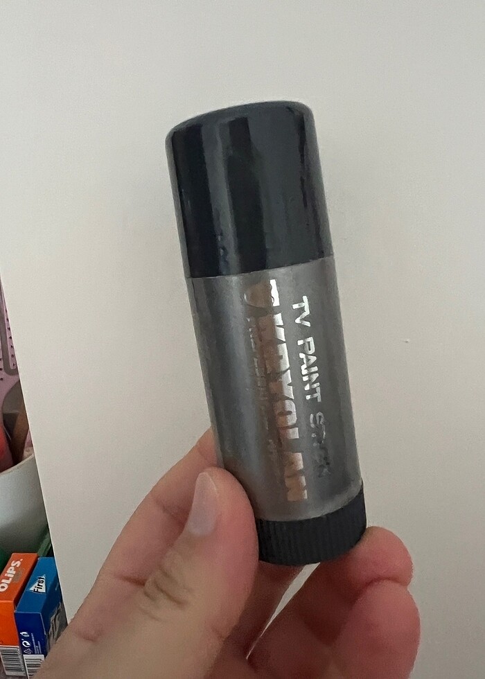 Kryolan kontür stick olarak kullanıyordum ben bu tonu - Görsel 2