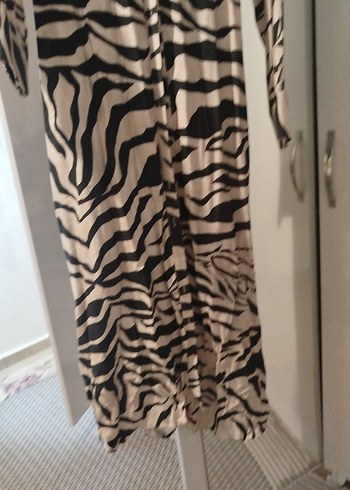 Zebra Desenli Uzun Kadın Elbise - Görsel 5