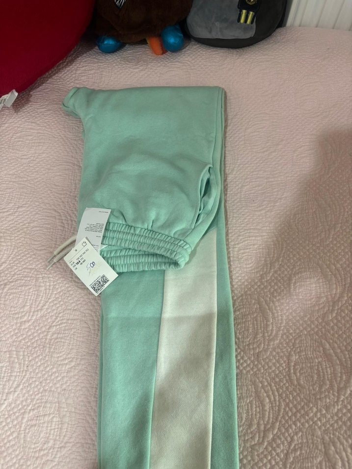 Yeşil Baskılı Bol Kesim Kadın Eşofman Altı - Görsel 4