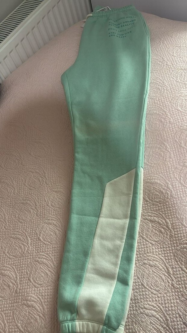 Yeşil Baskılı Bol Kesim Kadın Eşofman Altı - Görsel 5