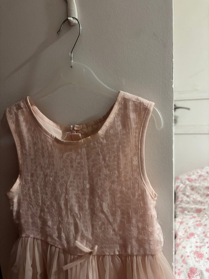 toz pembe Kolsuz Fırfırlı Kız Elbisesi - Görsel 3