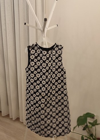 Çiçek Desenli elbise - Görsel 5