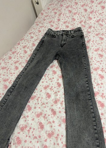 Gri İspanyol paça Kadın Denim Pantolon - Görsel 2