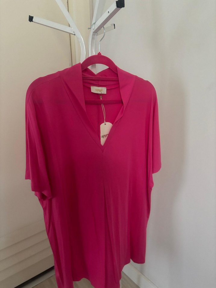 Pembe V Yakalı Salaş Bluz - Görsel 3